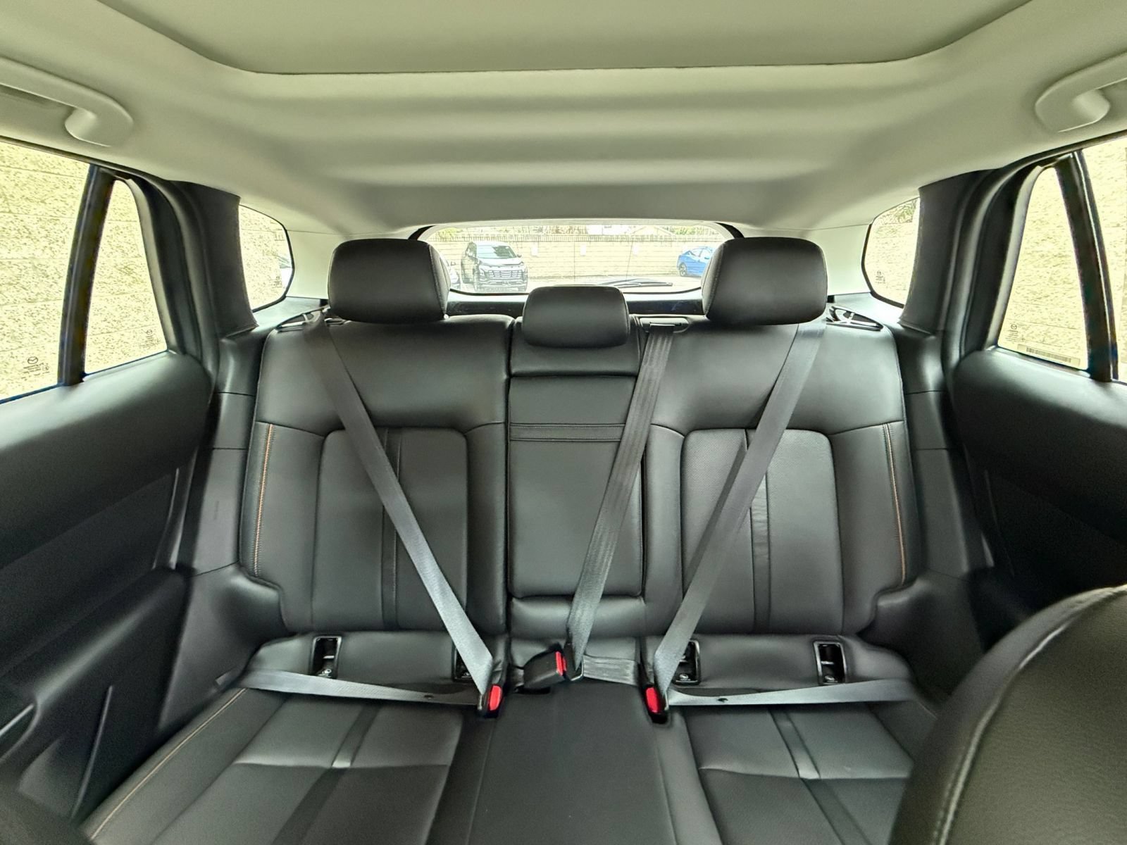 Used 2026 MAZDA CX-50 AWD 2.5 S w/ Premium Package image 39