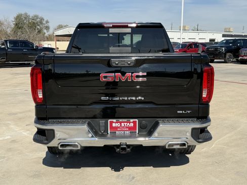 Used 2024 GMC Sierra 1500 SLT image 6