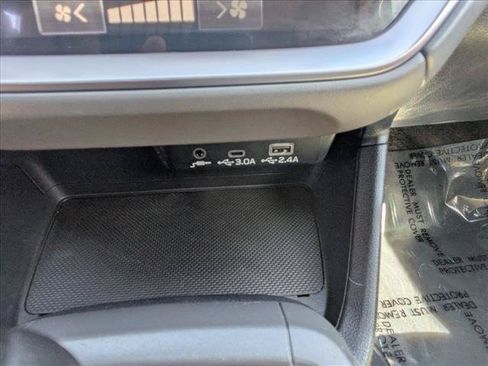 Certified 2024 Subaru Crosstrek 2.0i Premium AWD/4WD image 17