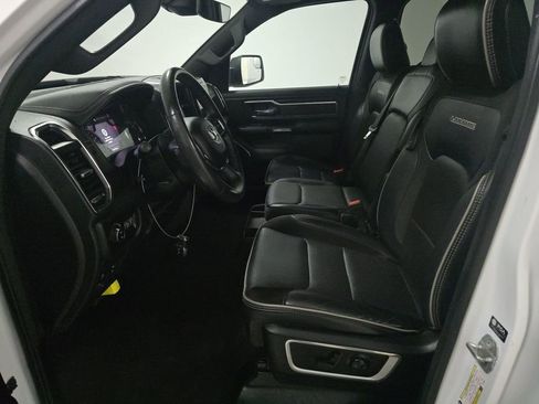 Used 2024 RAM 1500 Laramie image 10
