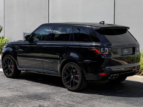 Used 2022 Land Rover Range Rover Sport SVR AWD/4WD image 3