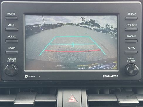 Used 2020 Toyota RAV4 XLE image 25