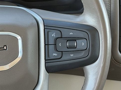 Used 2021 GMC Yukon Denali w/ Denali Ultimate Package image 15