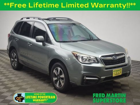 Used 2017 Subaru Forester 2.5i Premium AWD/4WD image 1