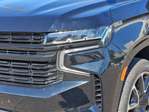 Used 2024 Chevrolet Tahoe RST w/ Sport Performance Package AWD/4WD image 3