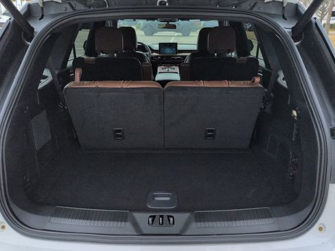 Certified 2024 Lincoln Aviator Reserve w/ Equipment Group 201A image 13