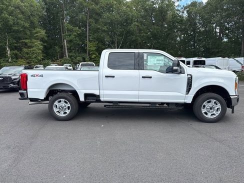 New 2026 Ford F250 XLT image 6