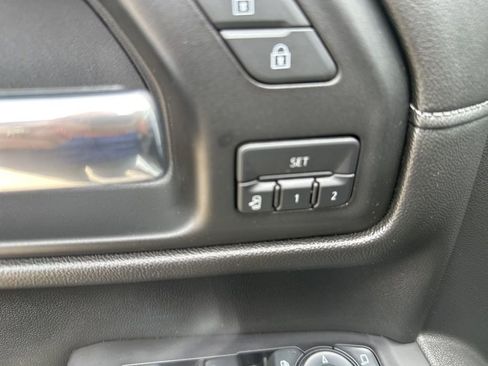 Used 2019 GMC Sierra 1500 SLT w/ SLT Premium Plus Package image 8