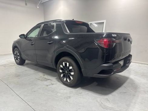 Used 2025 Hyundai Santa Cruz SEL FWD image 8