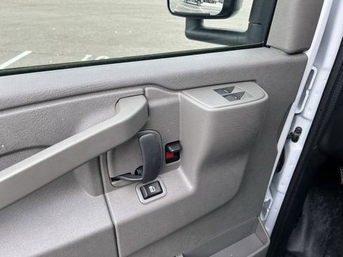 New 2025 GMC Savana 3500 w/ Power Convenience Package image 20