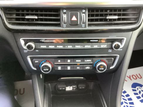 Used 2018 Kia Optima EX FWD image 17