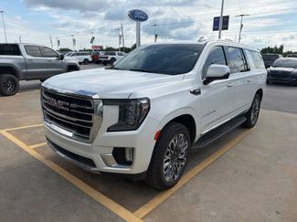 Used 2024 GMC Yukon XL SLT w/ SLT Luxury Package AWD/4WD video 1