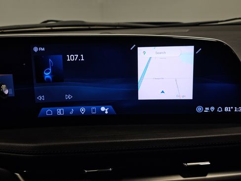 Used 2025 Cadillac XT4 Sport image 22