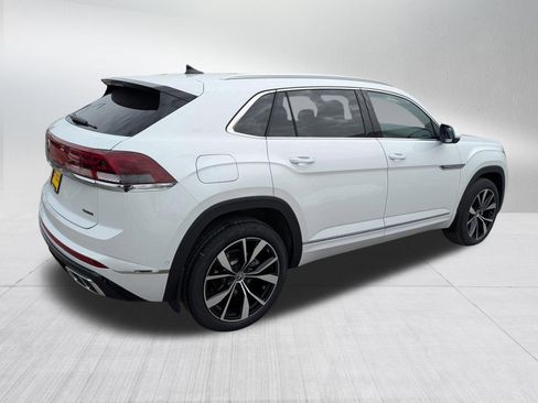 New 2026 Volkswagen Atlas Cross Sport SEL Premium R-Line image 2