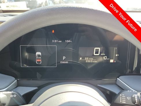 Used 2025 Nissan Kicks S AWD/4WD image 9