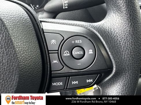 Used 2023 Toyota Corolla LE image 20