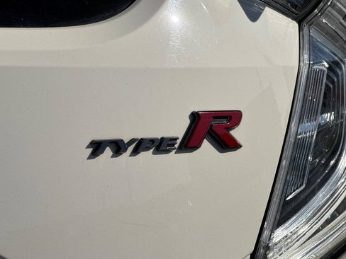 Used 2018 Honda Civic Type R image 26
