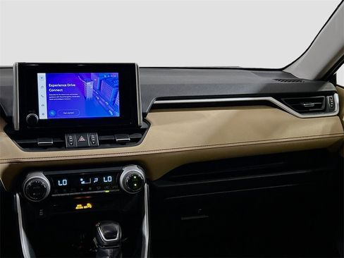 Used 2024 Toyota RAV4 XLE Premium image 20