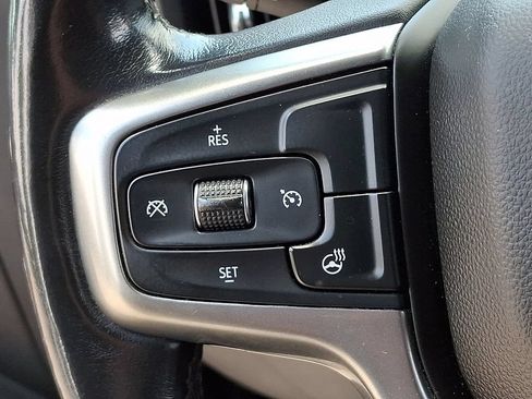 Used 2021 Chevrolet Silverado 1500 LT AWD/4WD image 20