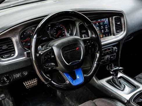 Used 2020 Dodge Charger Scat Pack w/ Daytona Edition Group RWD image 17