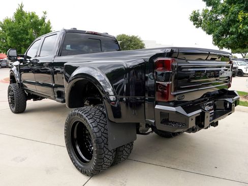 Used 2026 Ford F450 Platinum w/ FX4 Off-Road Package AWD/4WD image 6