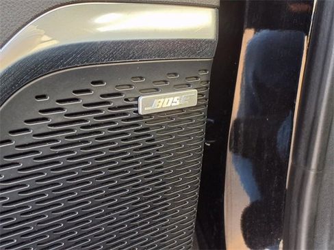 Used 2025 GMC Acadia Elevation image 11