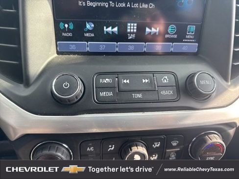 Used 2019 GMC Acadia SLT image 32