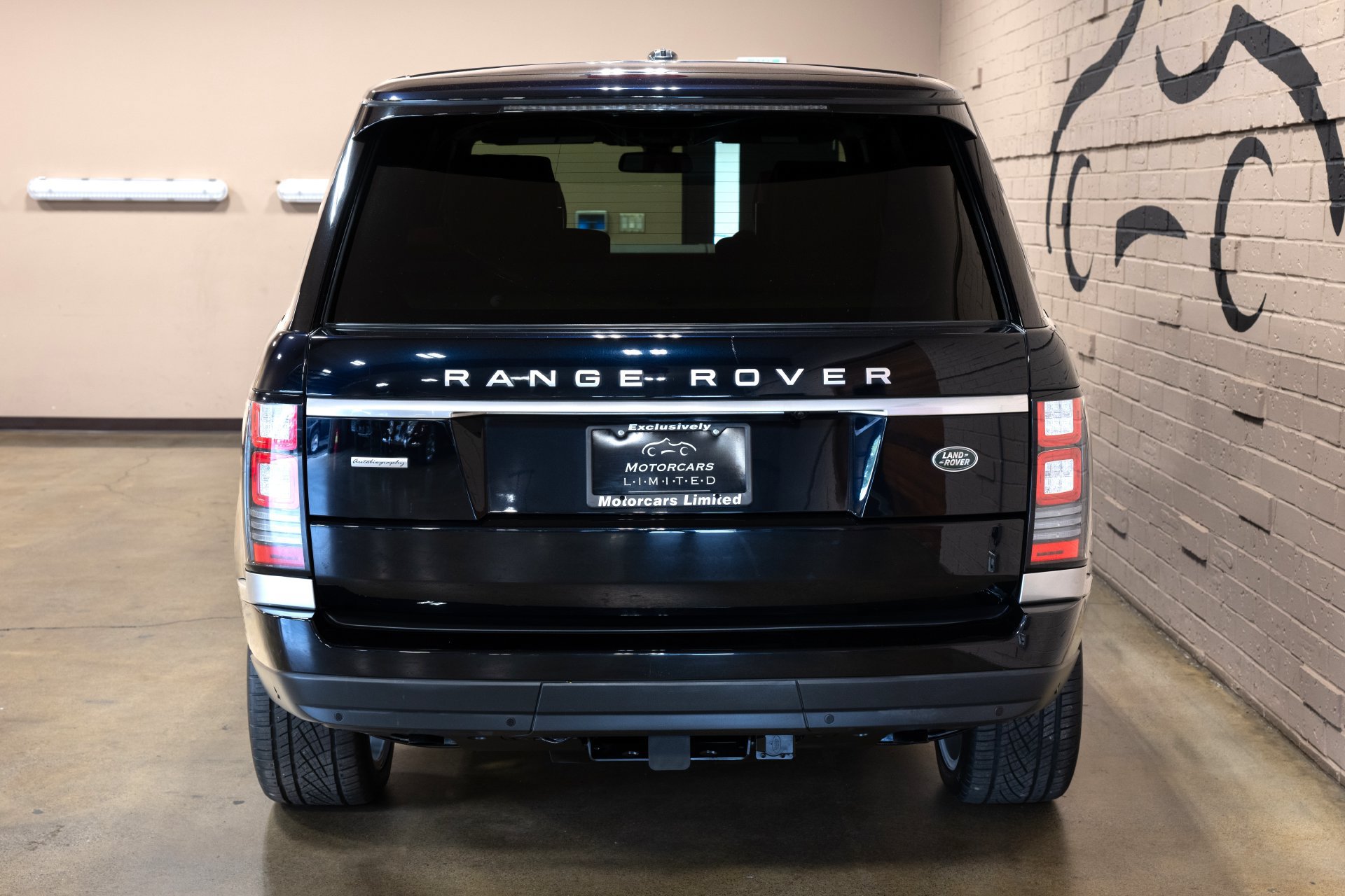Used 2015 Land Rover Range Rover Long Wheelbase Autobiography AWD/4WD image 6