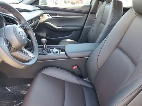 New 2026 MAZDA MAZDA3 2.5 S Hatchback w/ Premium Pkg FWD image 13