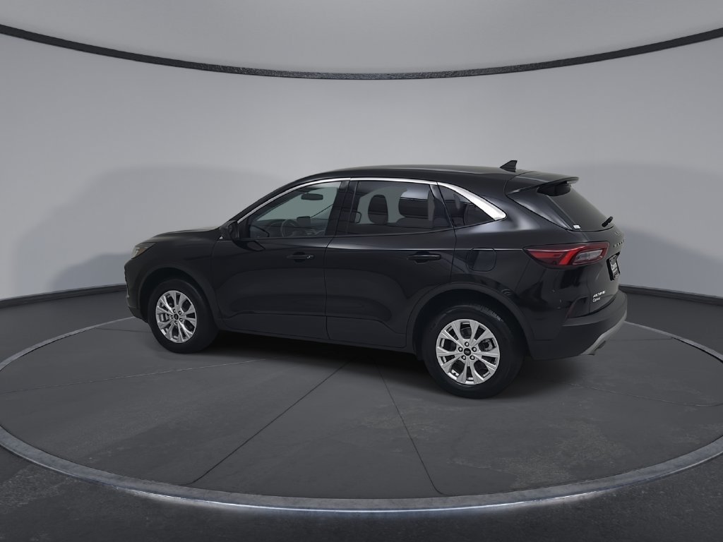 Used 2024 Ford Escape Active AWD/4WD image 12
