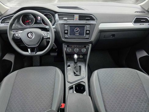 Used 2021 Volkswagen Tiguan S image 18