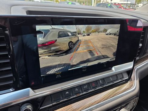 Certified 2024 Chevrolet Silverado 1500 LT Trail Boss w/ Convenience Package II image 35