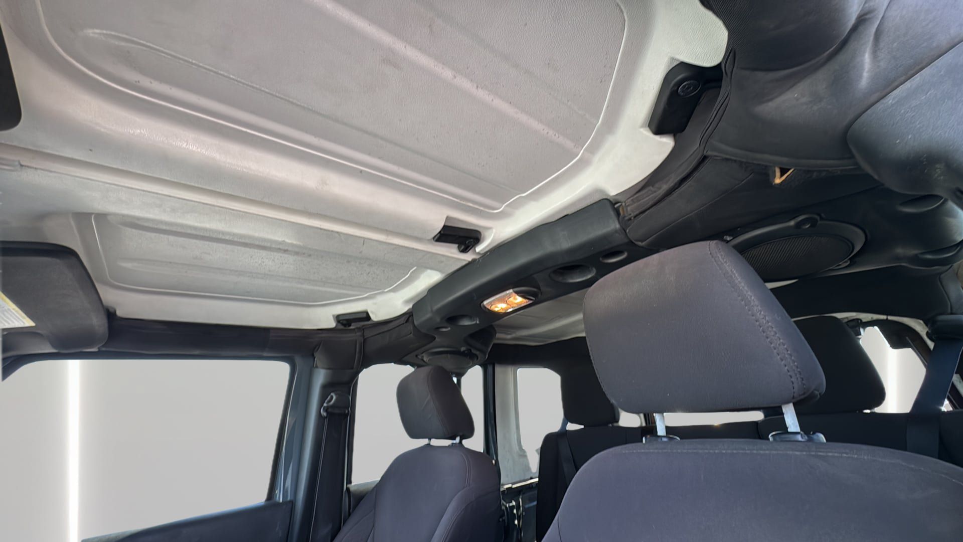 Used 2014 Jeep Wrangler Unlimited Sport w/ Power Convenience Group AWD/4WD image 33