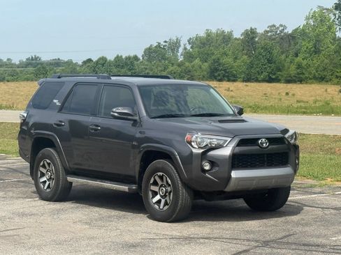 Used 2019 Toyota 4Runner TRD Off-Road Premium AWD/4WD image 1