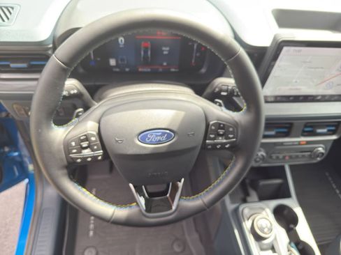 New 2025 Ford Maverick Lobo image 41