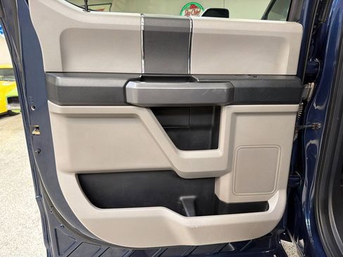 Used 2017 Ford F250 XLT w/ XLT Value Package AWD/4WD image 25