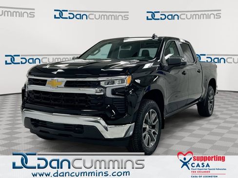 Used 2025 Chevrolet Silverado 1500 LT AWD/4WD image 1