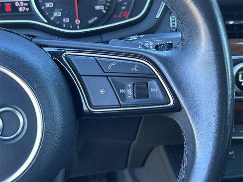 Used 2022 Audi A5 2.0T Premium image 10