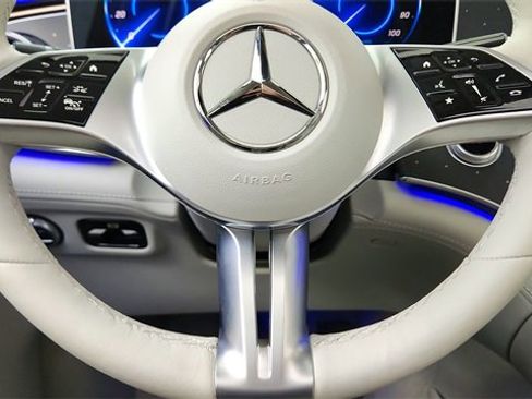 Used 2024 Mercedes-Benz EQE 350+ SUV w/ AMG Line Exterior Package image 40