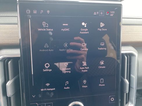 New 2026 GMC Acadia Denali AWD/4WD image 17