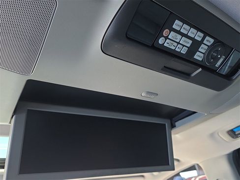 Used 2012 Honda Odyssey Touring image 22