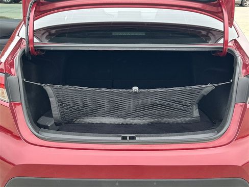 Used 2022 Toyota Corolla LE image 14