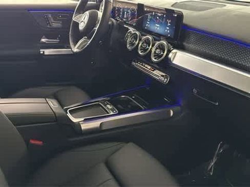Certified 2025 Mercedes-Benz GLB 250 4MATIC image 72