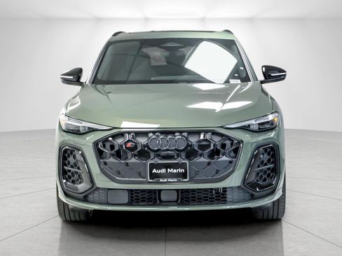 New 2025 Audi SQ5 Premium Plus image 8