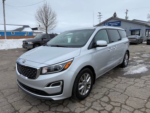Used 2019 Kia Sedona EX image 41