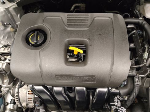 Used 2021 Kia Forte LXS FWD image 30