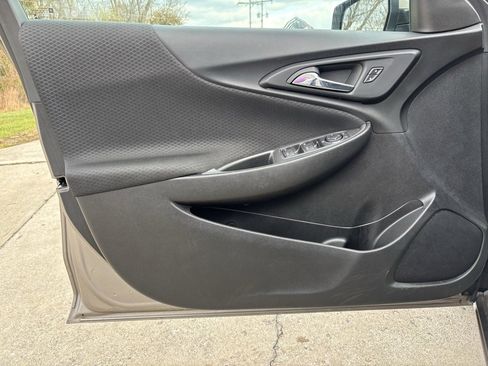 Used 2024 Chevrolet Malibu LT image 18