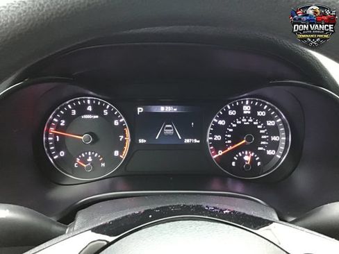 Used 2024 Kia Forte LXS w/ LXS Technology Package FWD image 15