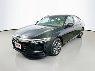 Used 2020 Honda Accord Touring video 3