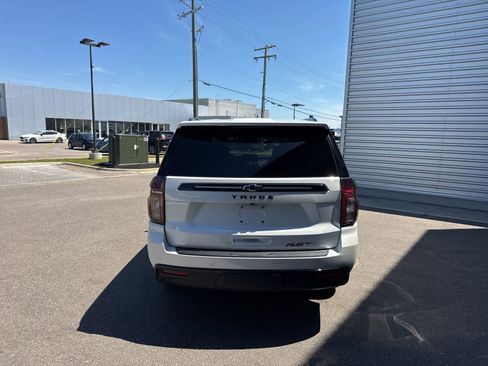 Used 2024 Chevrolet Tahoe RST w/ Luxury Package AWD/4WD image 4